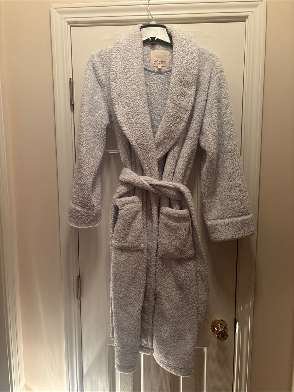 Haven Well Within Plush Shawl-Collar Bathrobe in Light blue